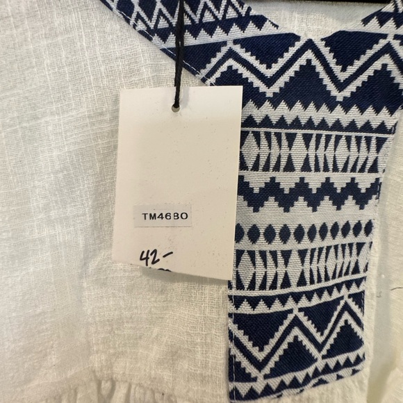 THML White Top with Navy Embroidery - Picture 3 of 4